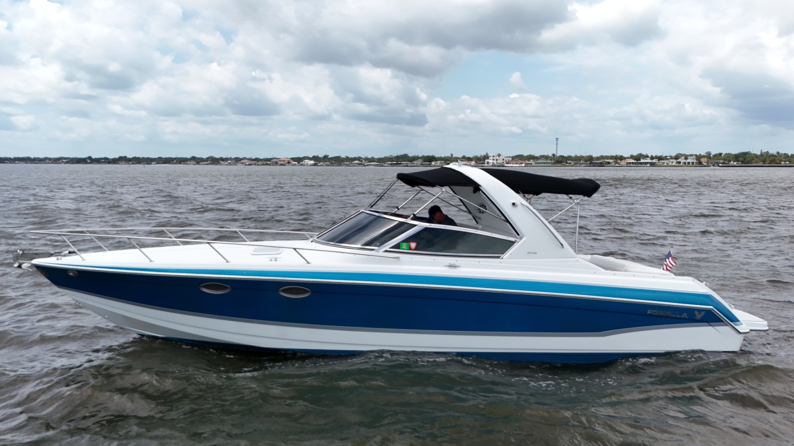 Our Paradigm Shift 33ft Formula Yacht For Sale