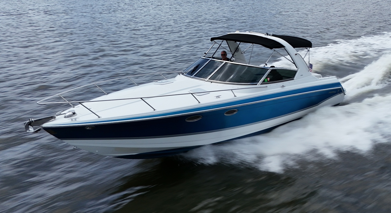Our Paradigm Shift 33ft Formula Yacht For Sale