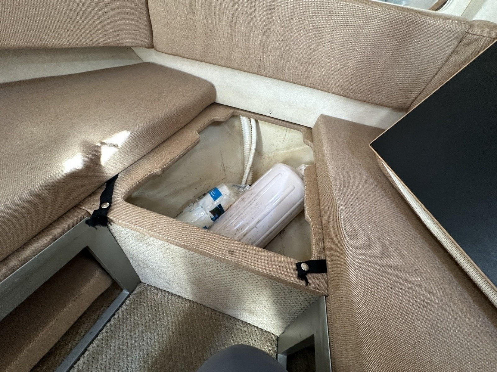 2010 Sea Ray Sundancer 260