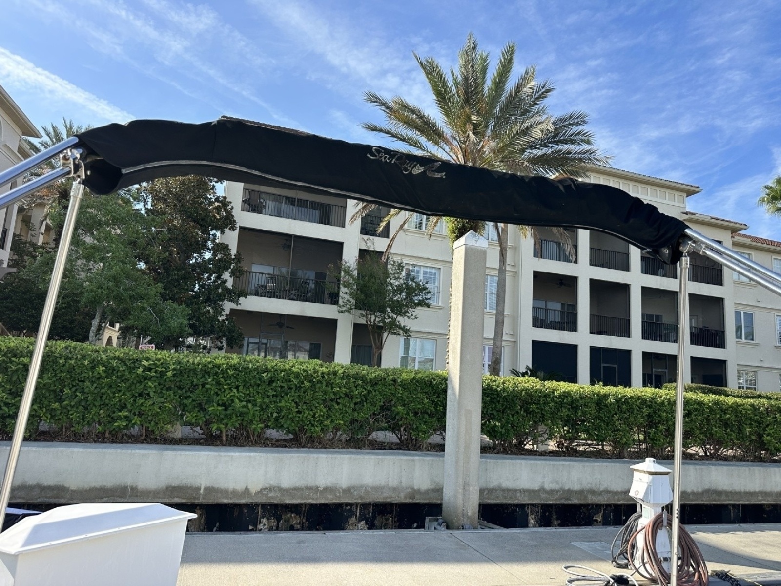 2010 Sea Ray Sundancer 260