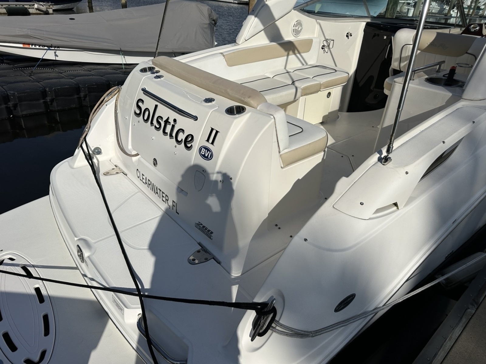 2010 Sea Ray Sundancer 260