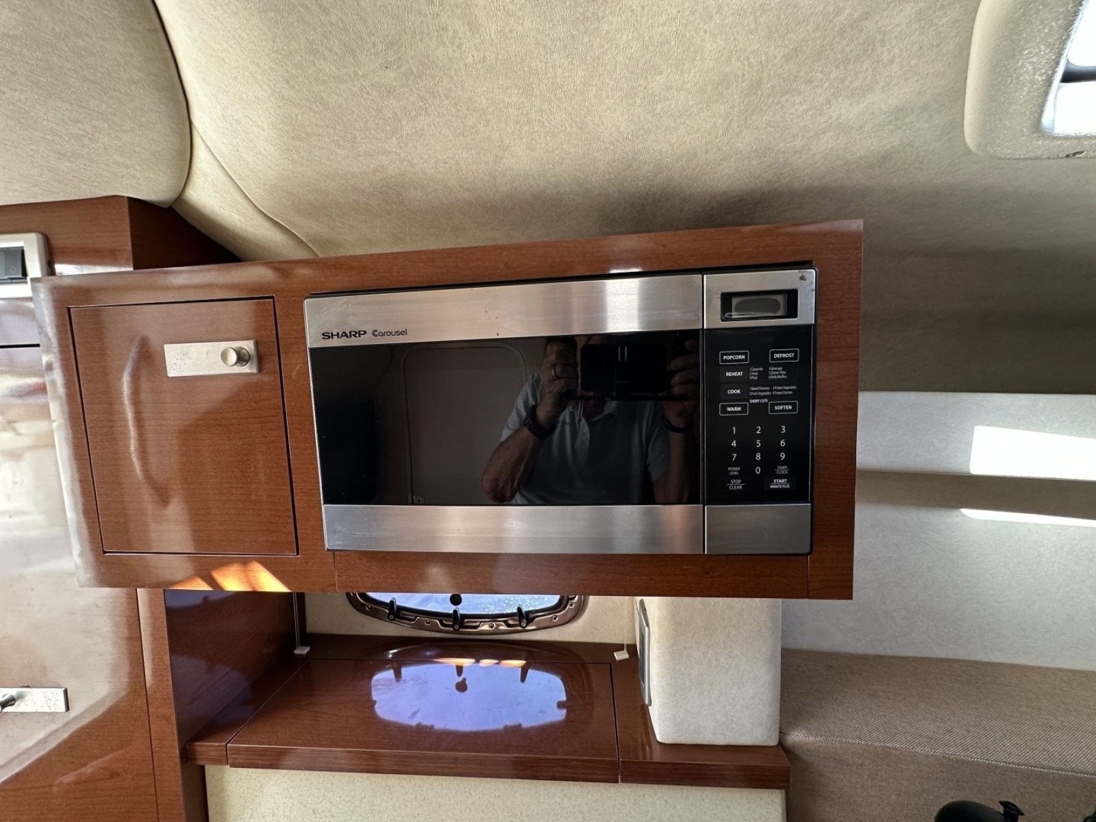 2010 Sea Ray Sundancer 260
