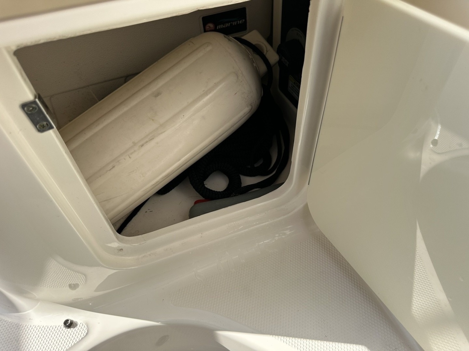 2010 Sea Ray Sundancer 260