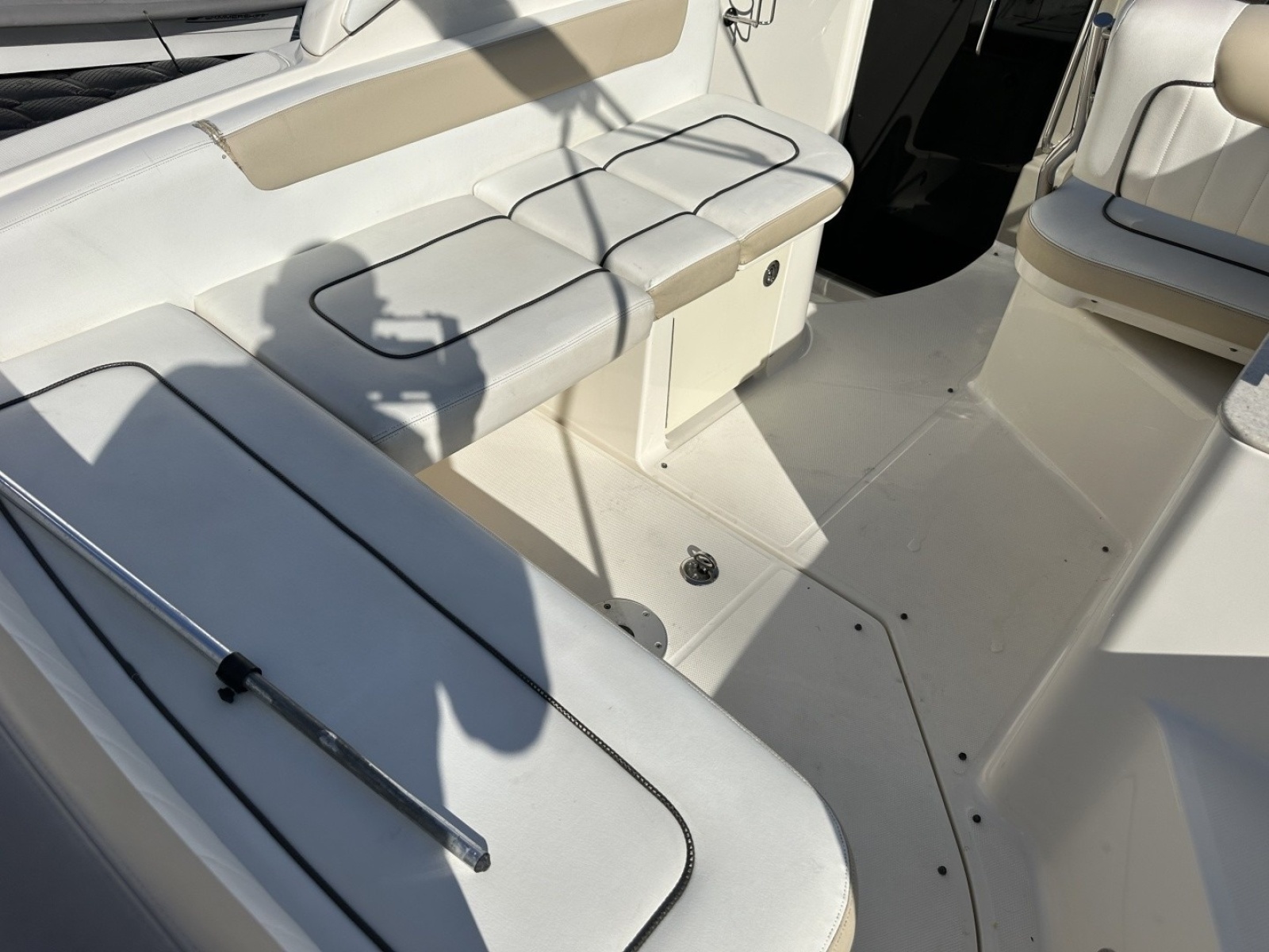 2010 Sea Ray Sundancer 260