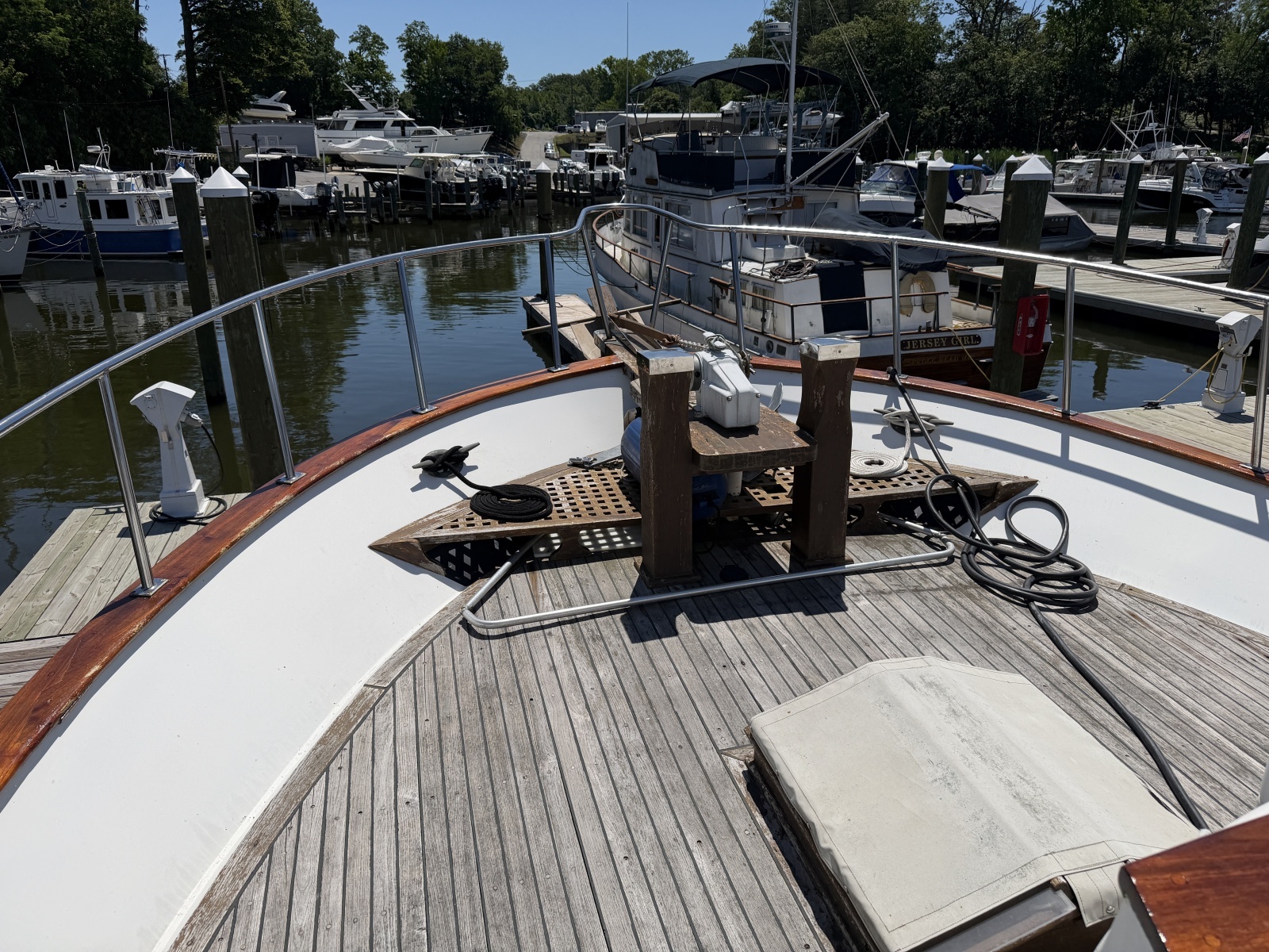 1981 Marine Trader 50