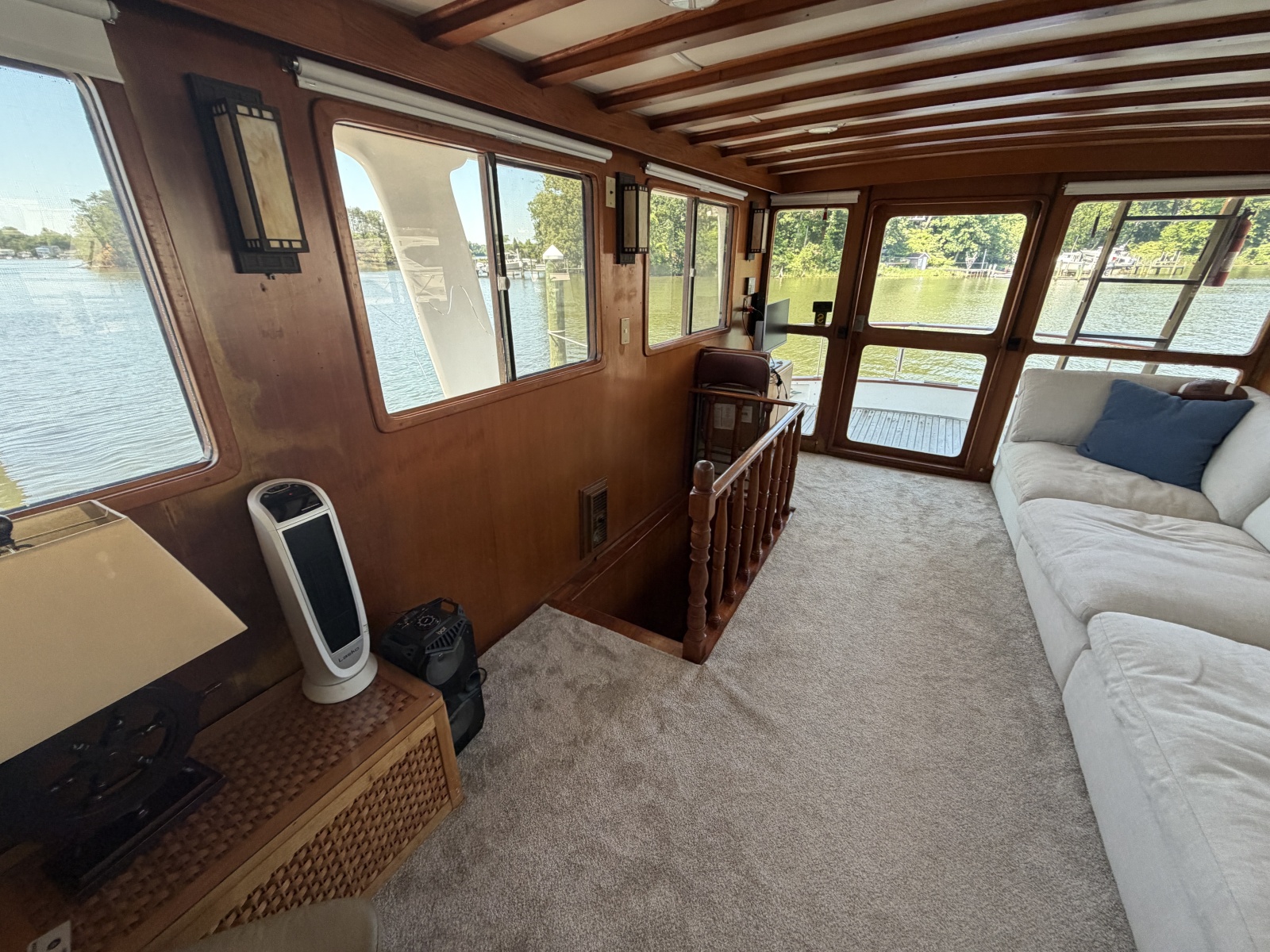 1981 Marine Trader 50