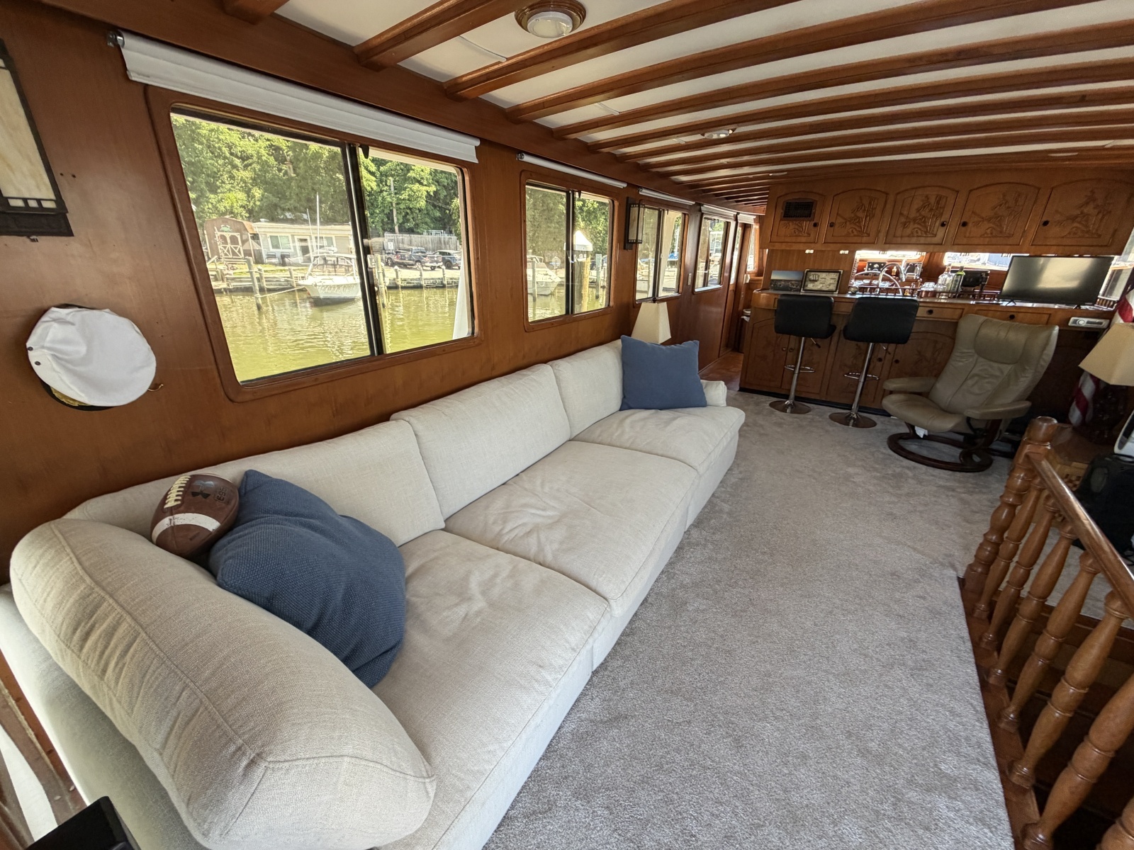 1981 Marine Trader 50