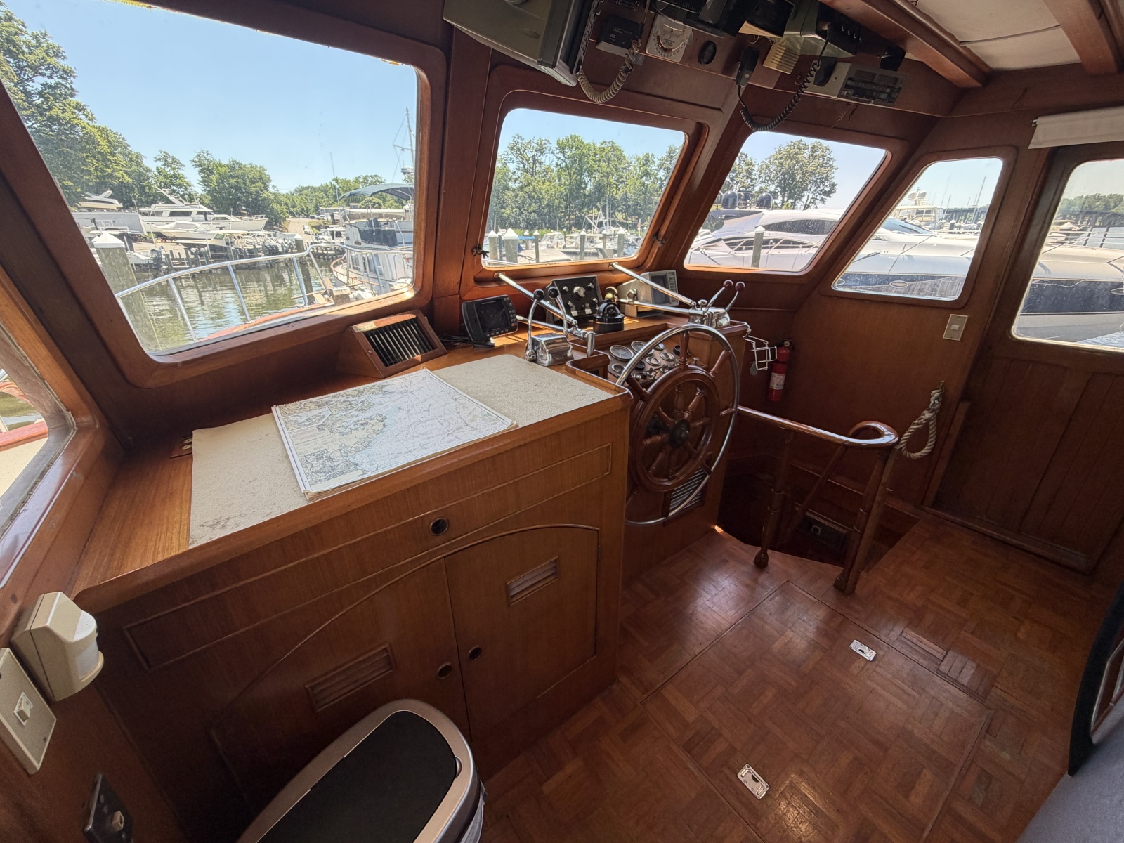 1981 Marine Trader 50