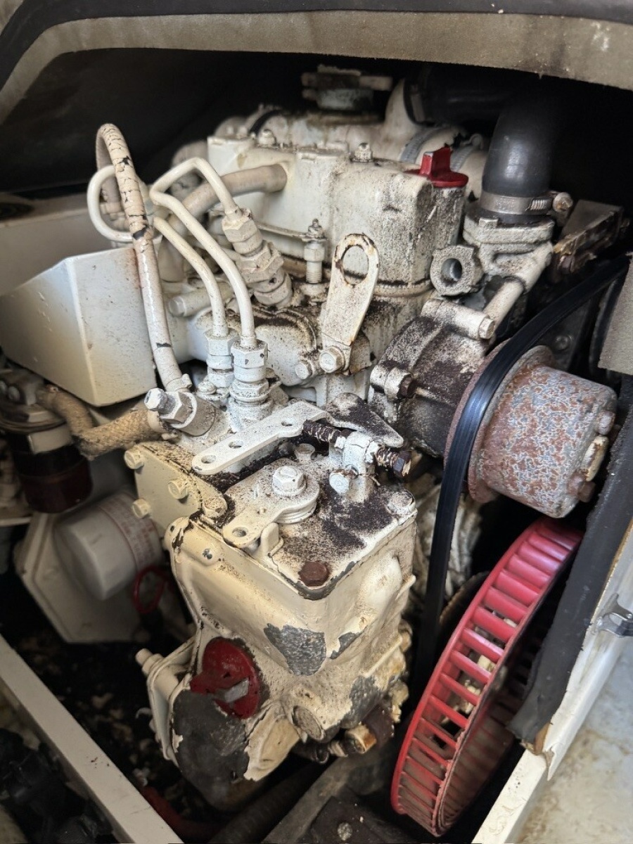 1999 Birchwood Challenger 450 Flybridge