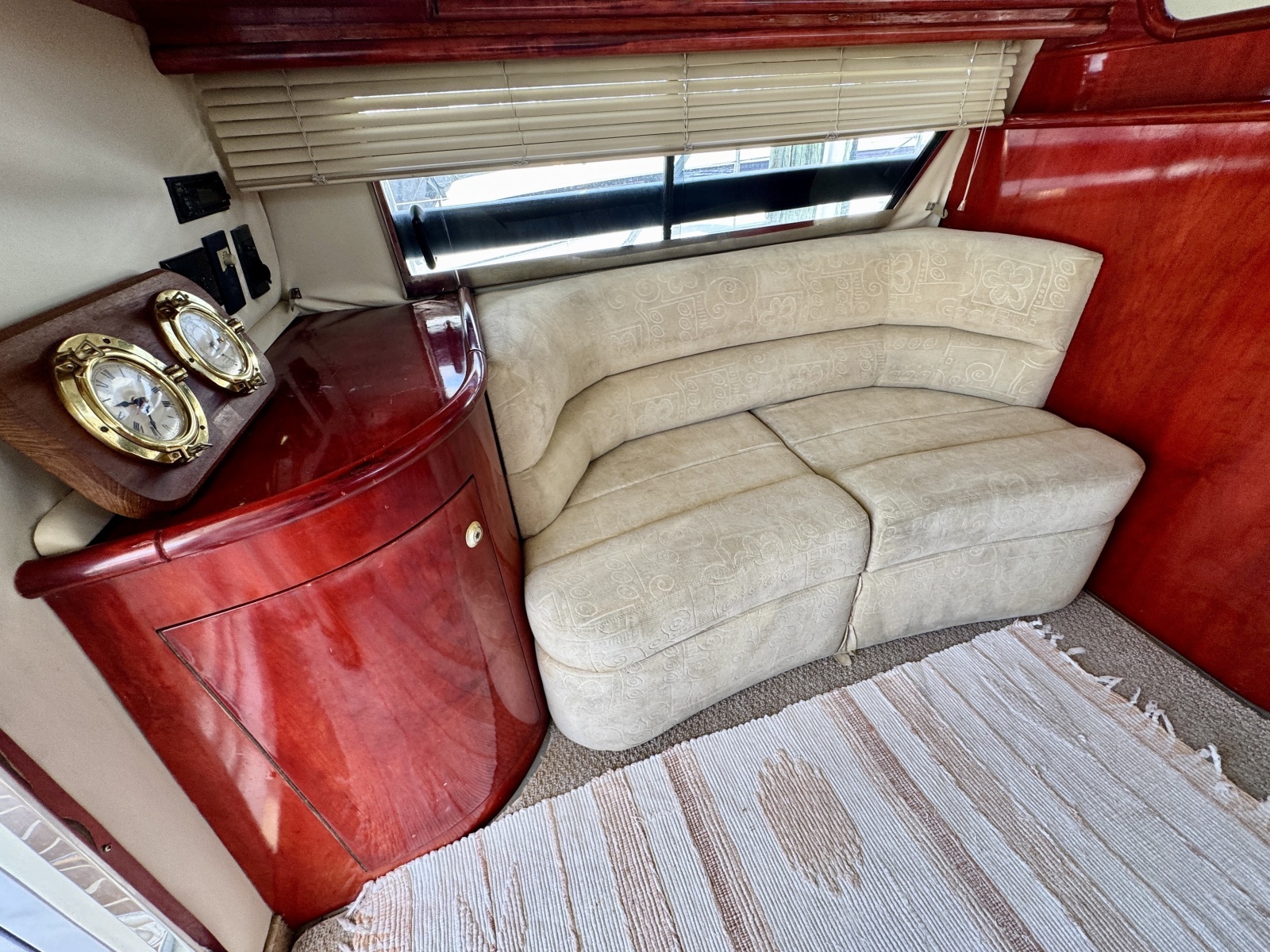 1999 Birchwood Challenger 450 Flybridge