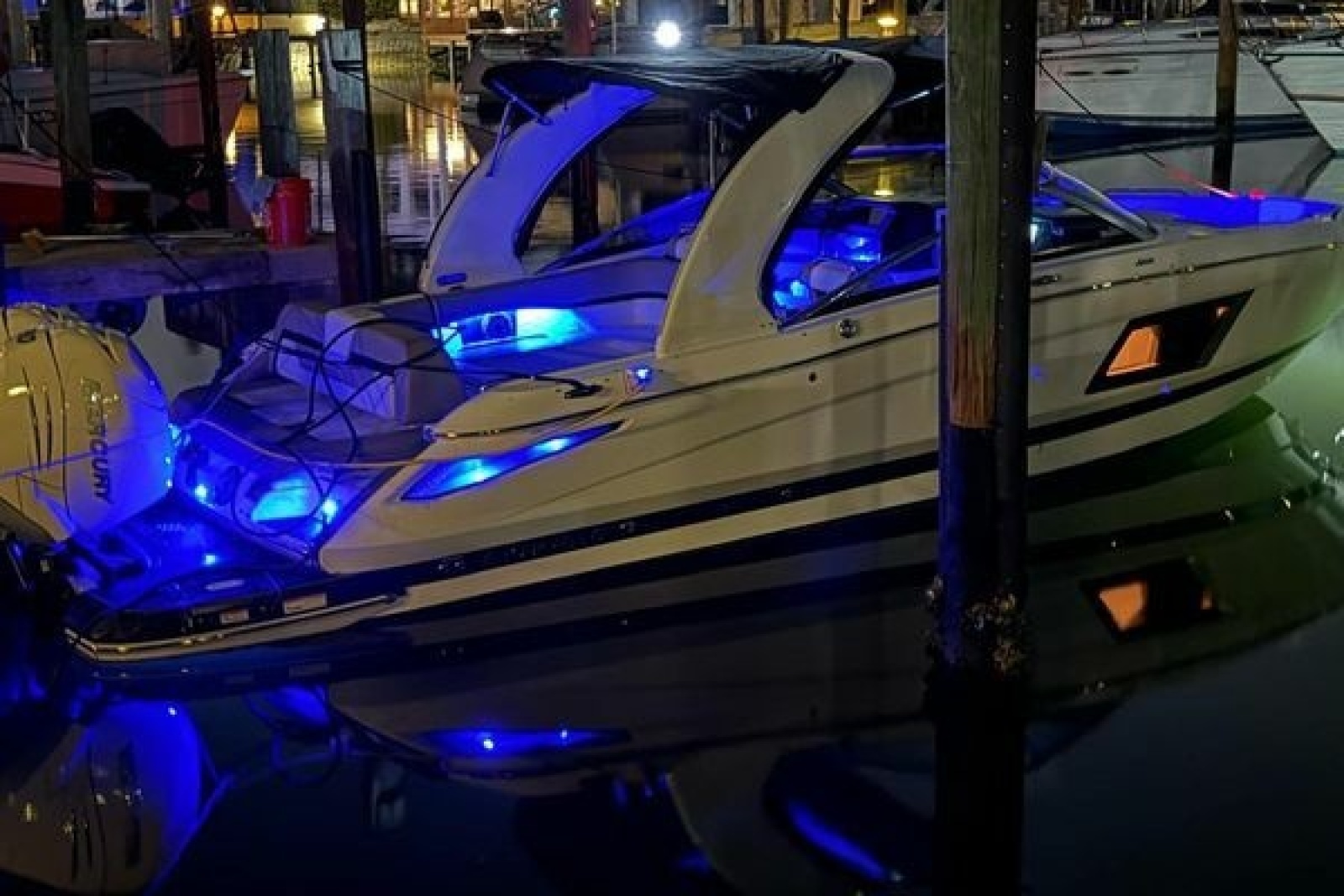 2022 Four Winns H290 OB