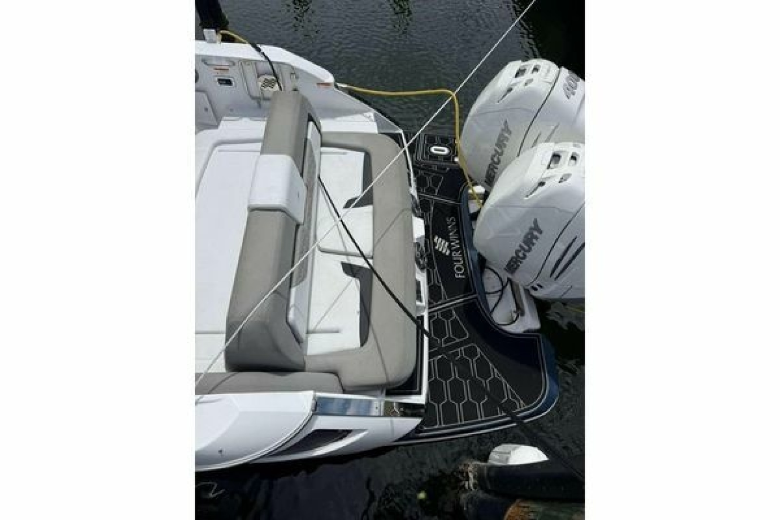 2022 Four Winns H290 OB