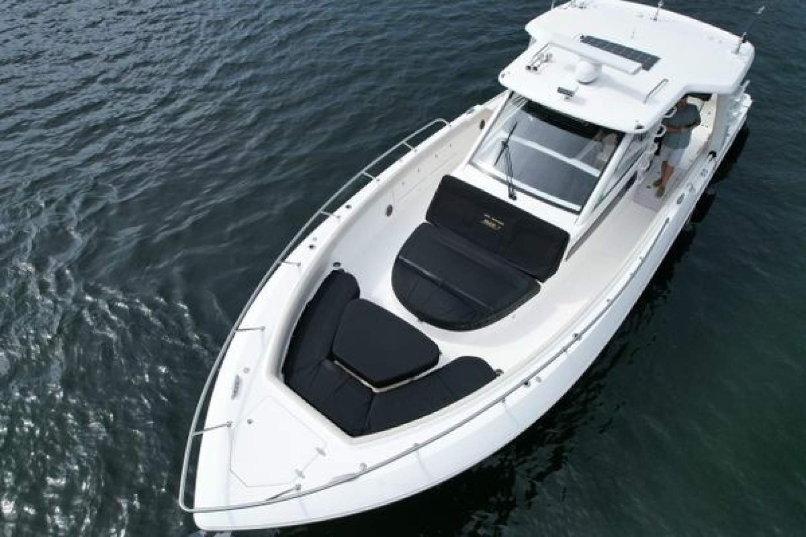2020 Boston Whaler 420 Outrage