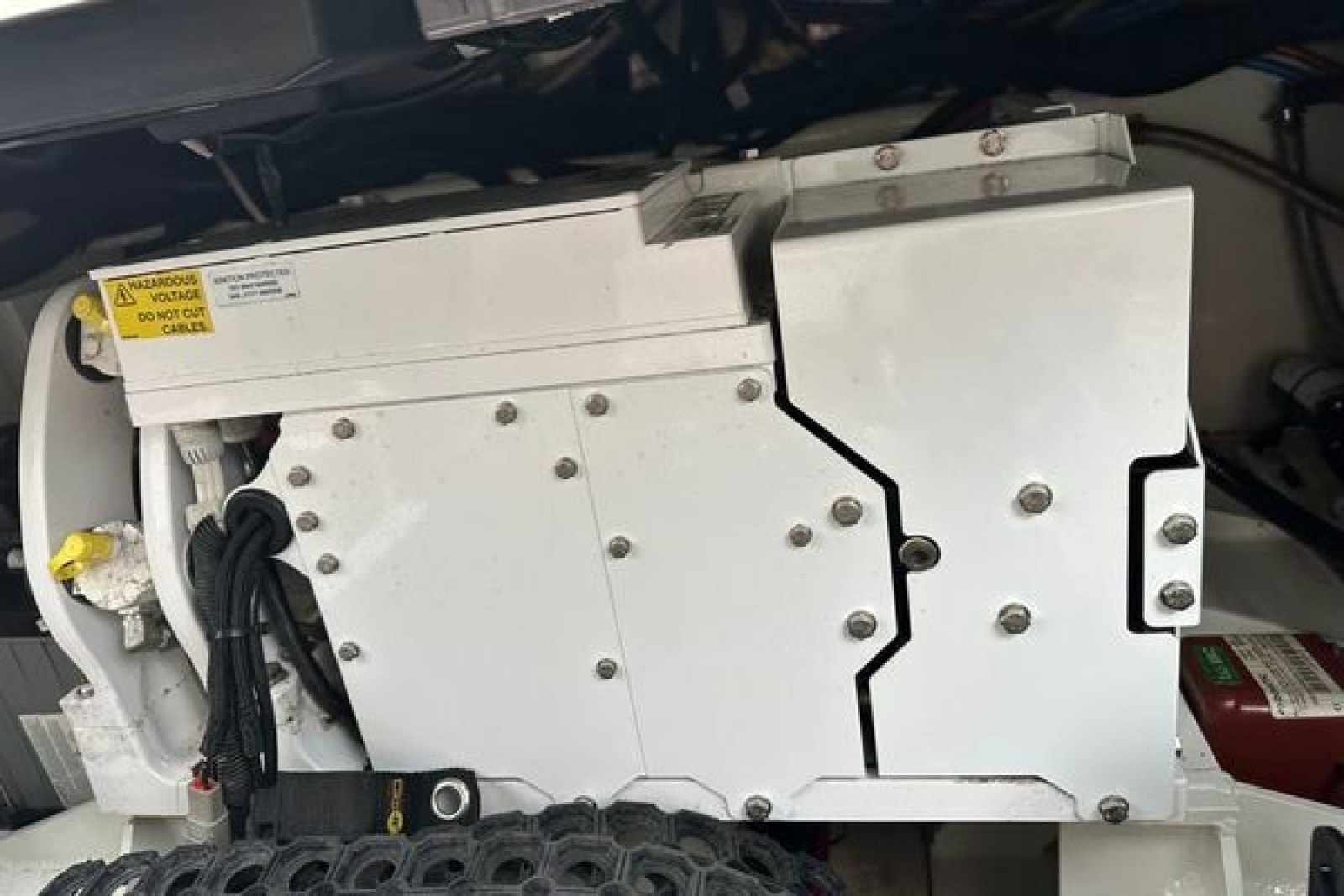 2020 Boston Whaler 420 Outrage