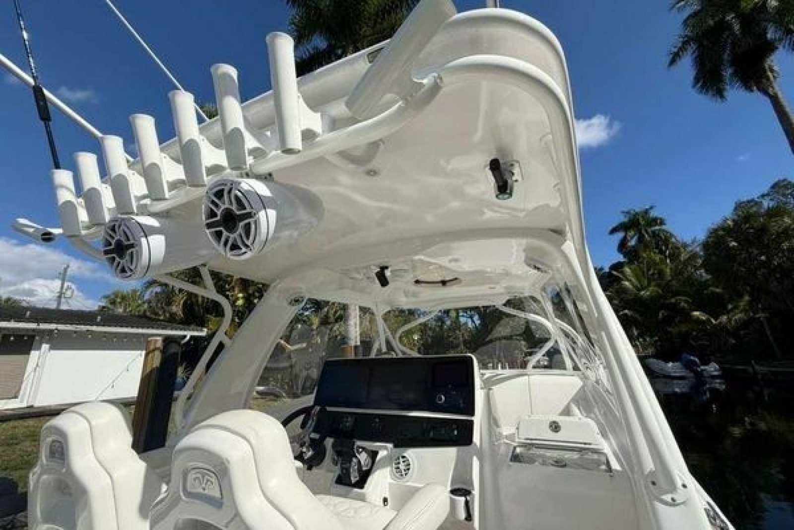 2010 Hydra-Sports Vector 3500 VX