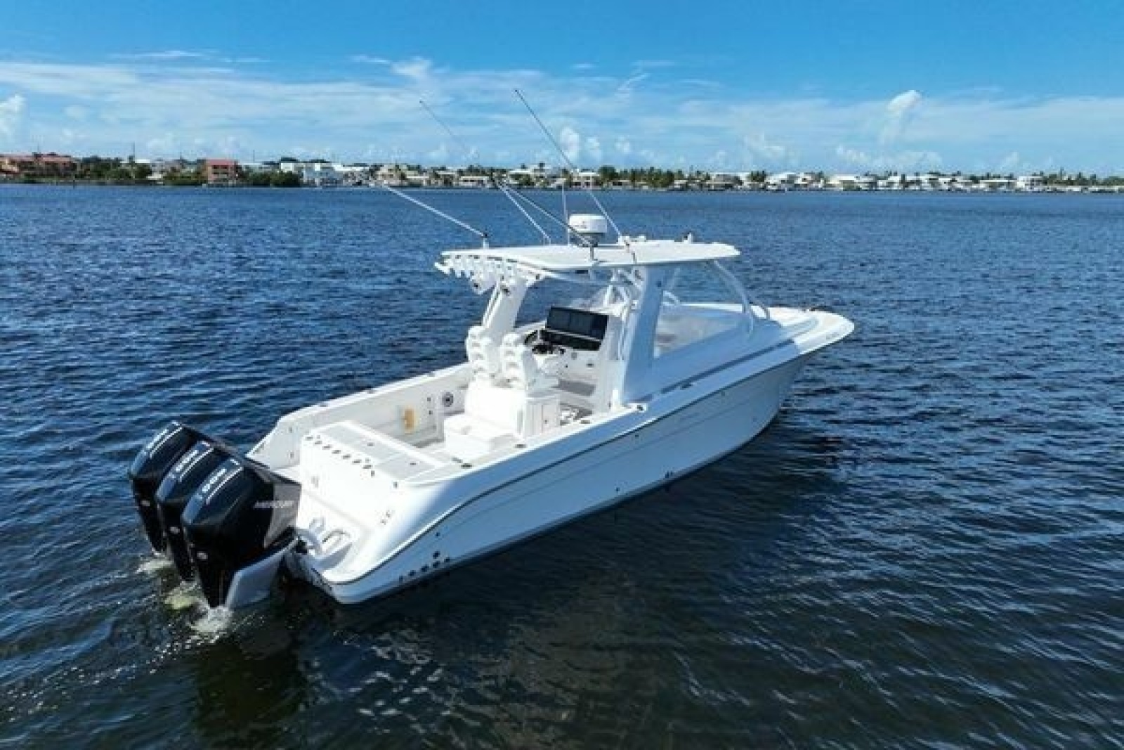 2010 Hydra-Sports Vector 3500 VX