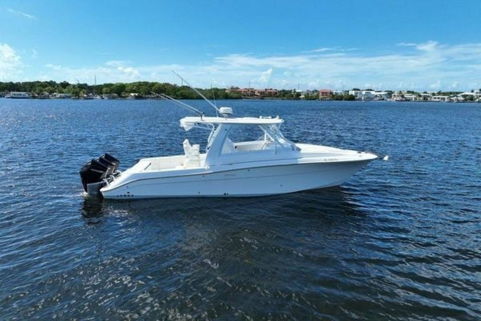 2010 Hydra-Sports Vector 3500 VX