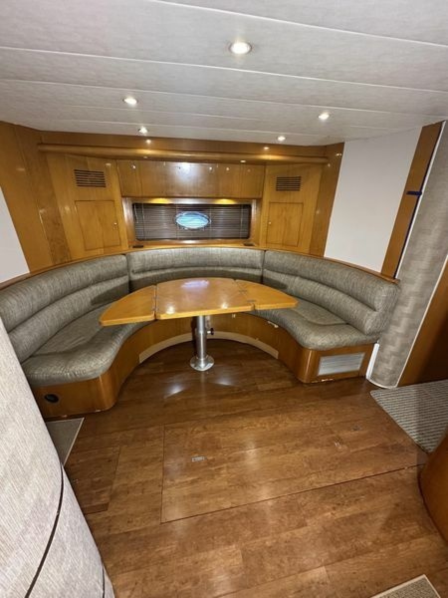 1999 Uniesse 57 Open