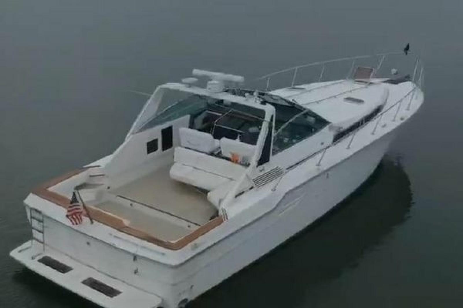 1988 Sea Ray 460 Sundancer