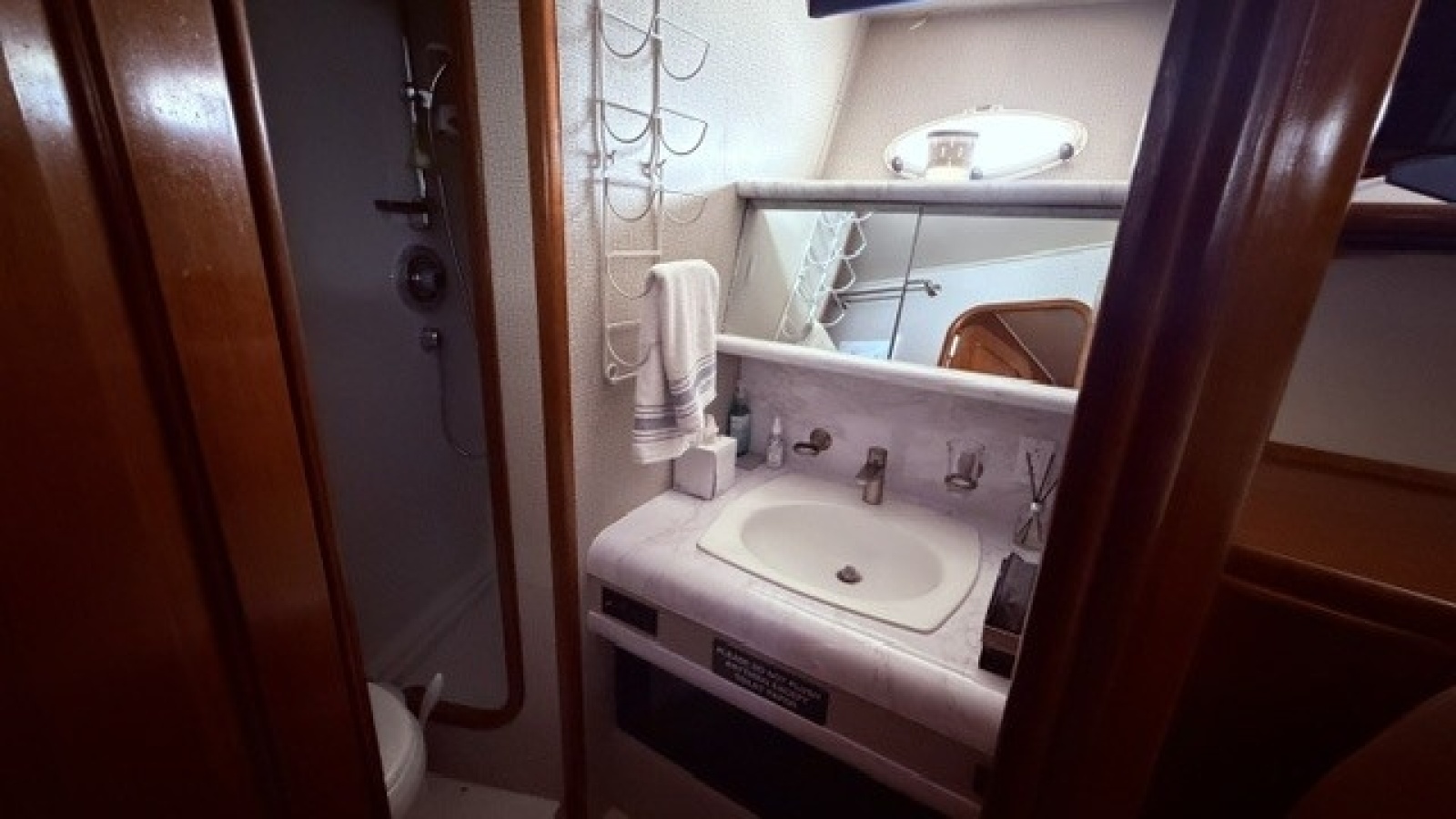 1990 Viking 55 Motor Yacht