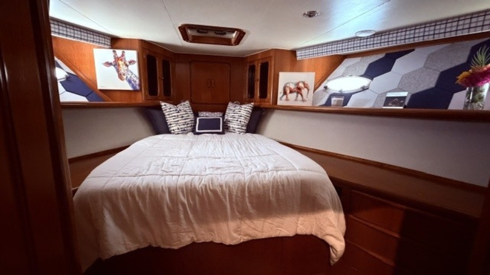 1990 Viking 55 Motor Yacht