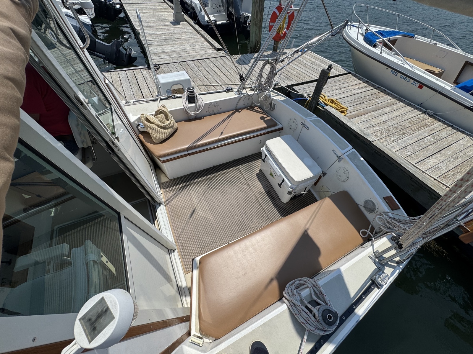 1989 Cape Dory 