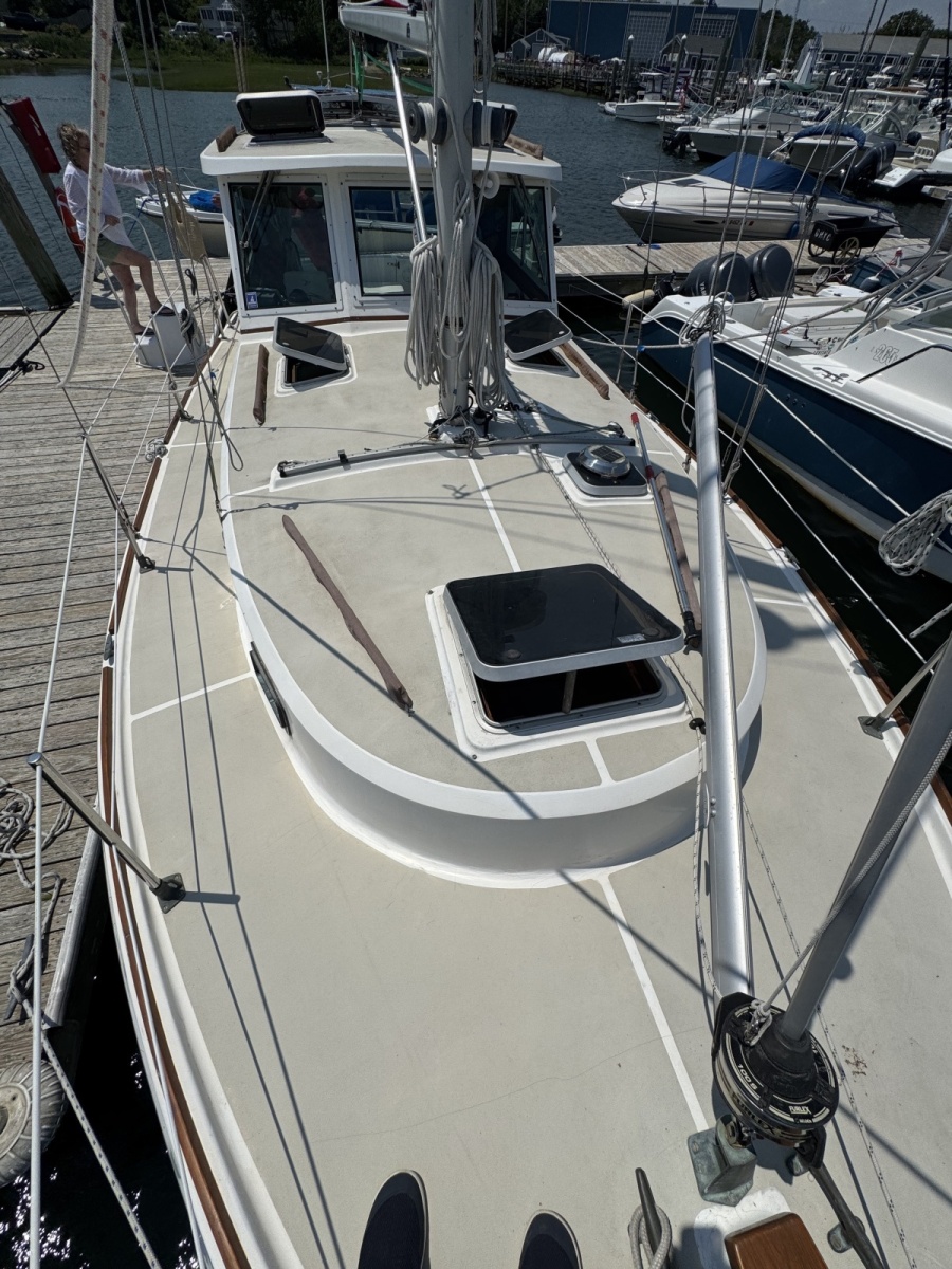 1989 Cape Dory
