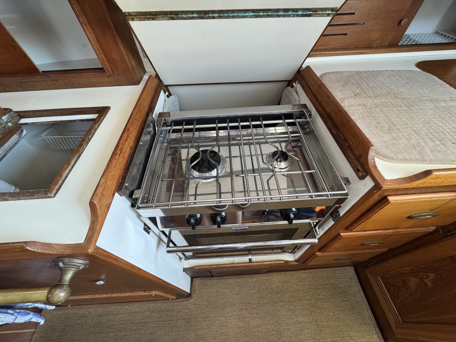 1989 Cape Dory 
