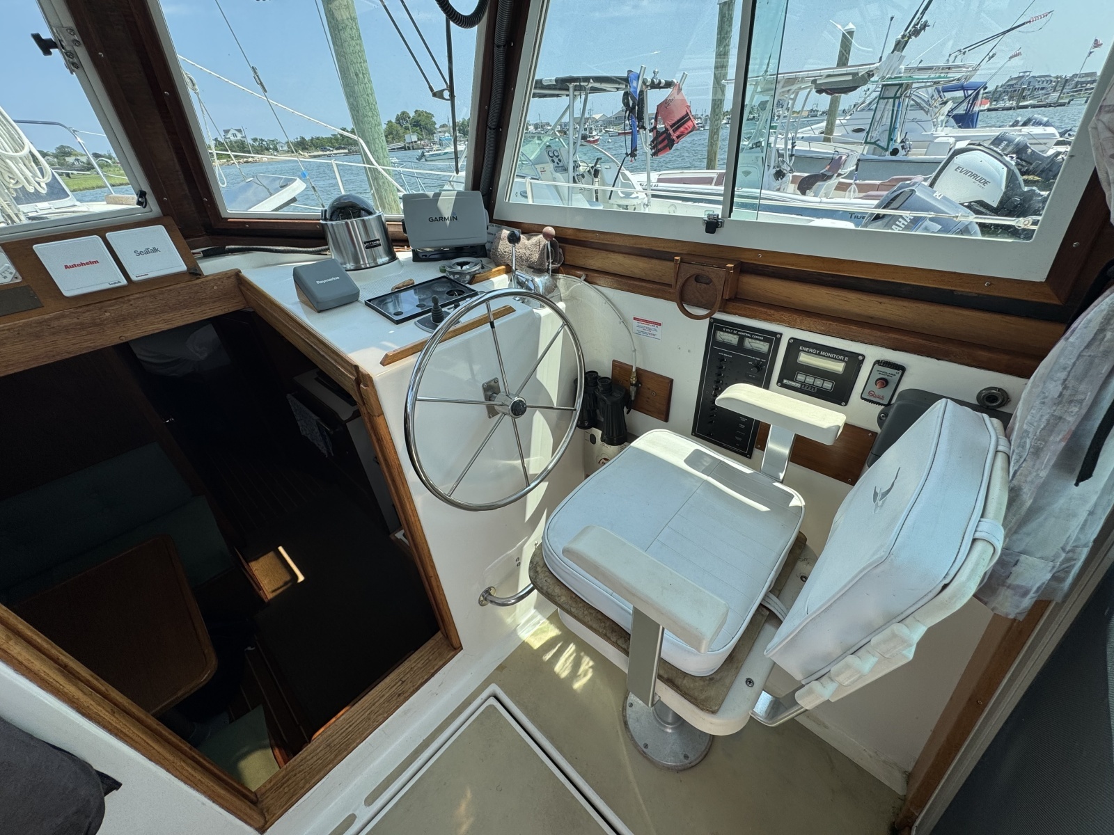 1989 Cape Dory 