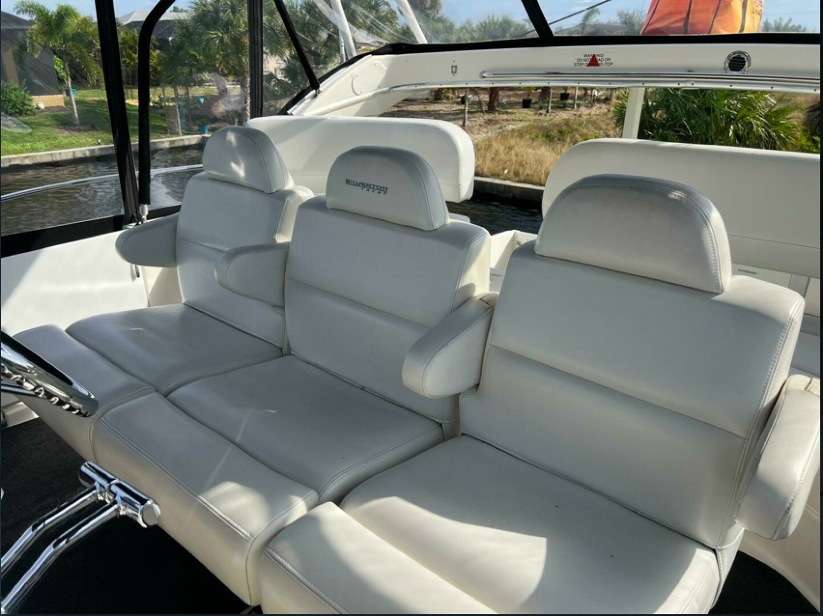 2002 Silverton Motoryacht