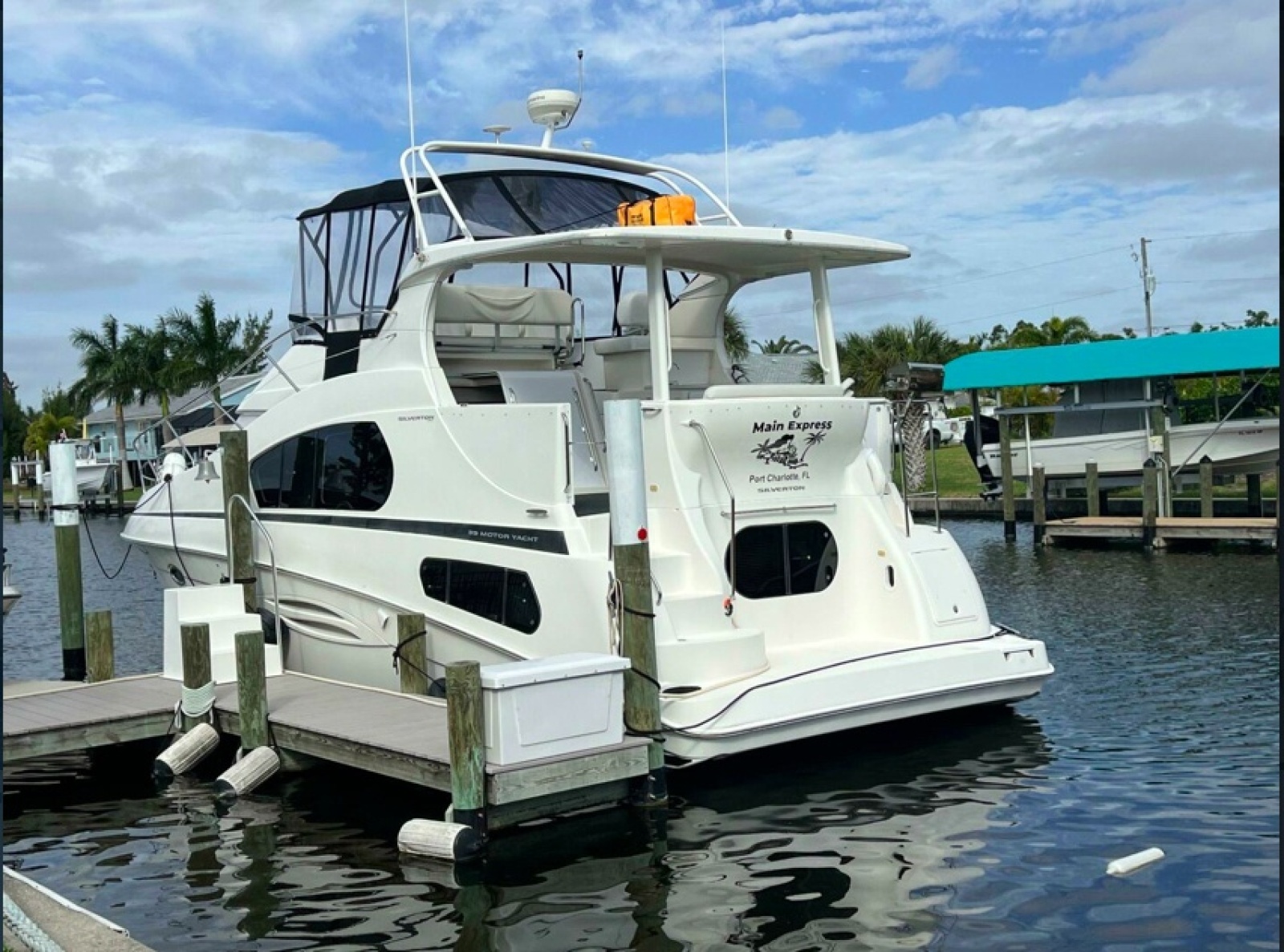 2002 Silverton Motoryacht