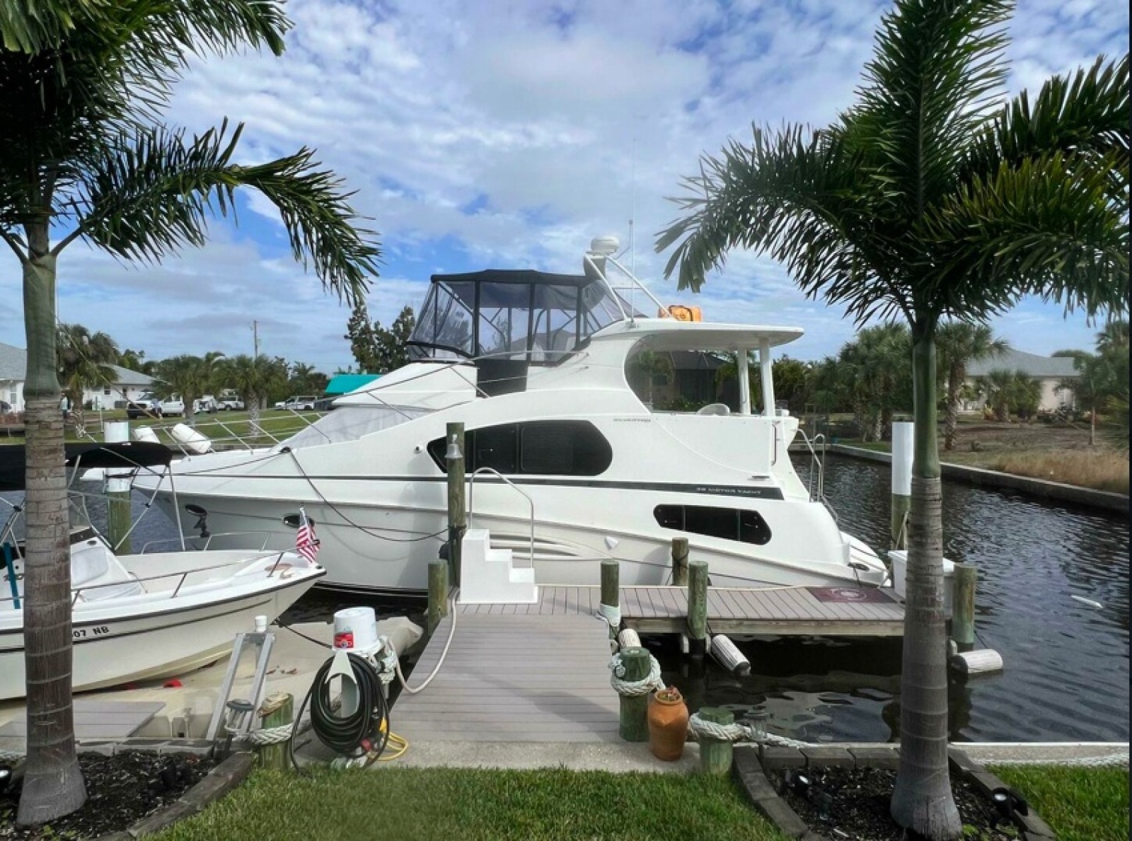 2002 Silverton Motoryacht
