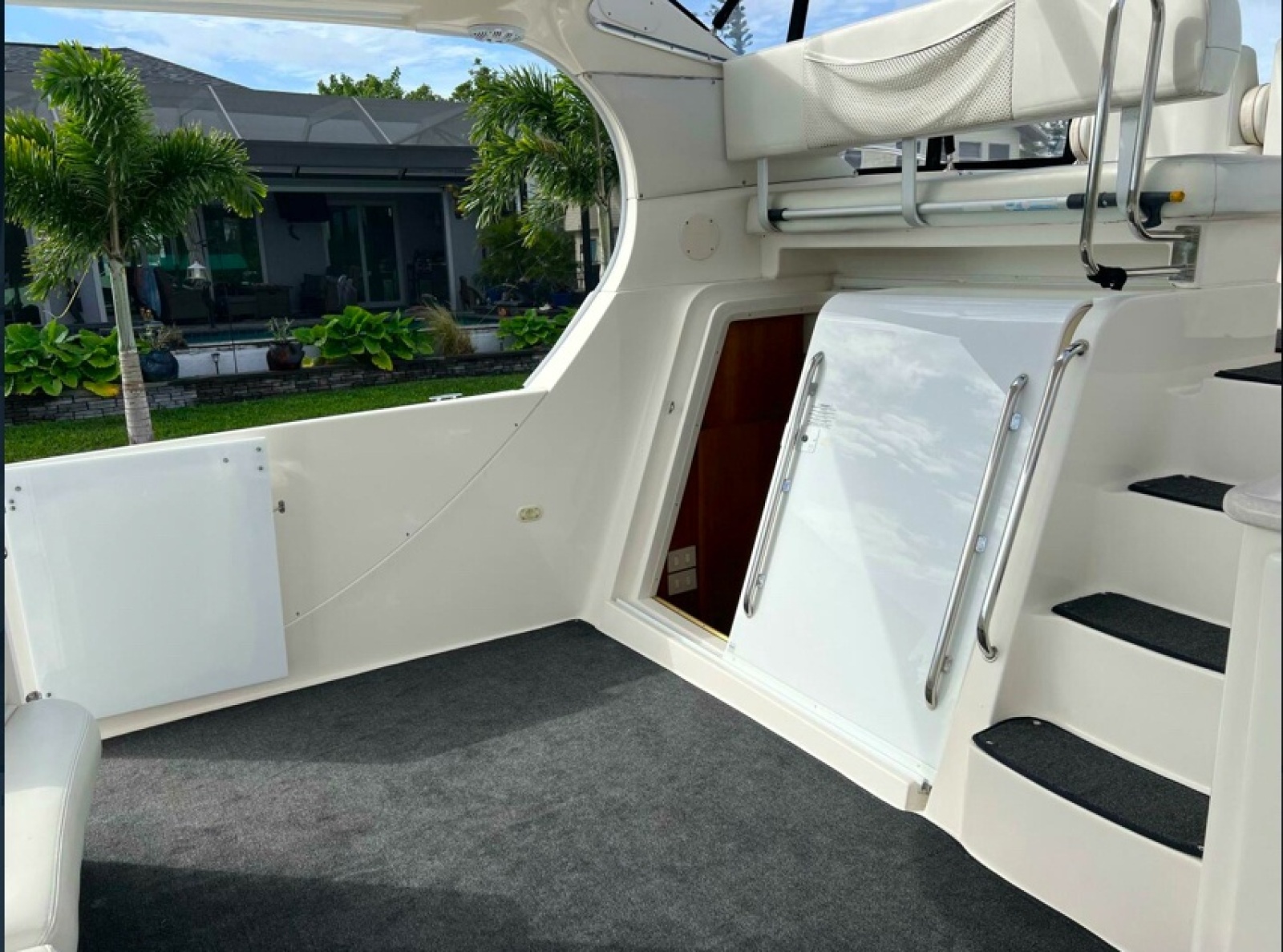 2002 Silverton Motoryacht