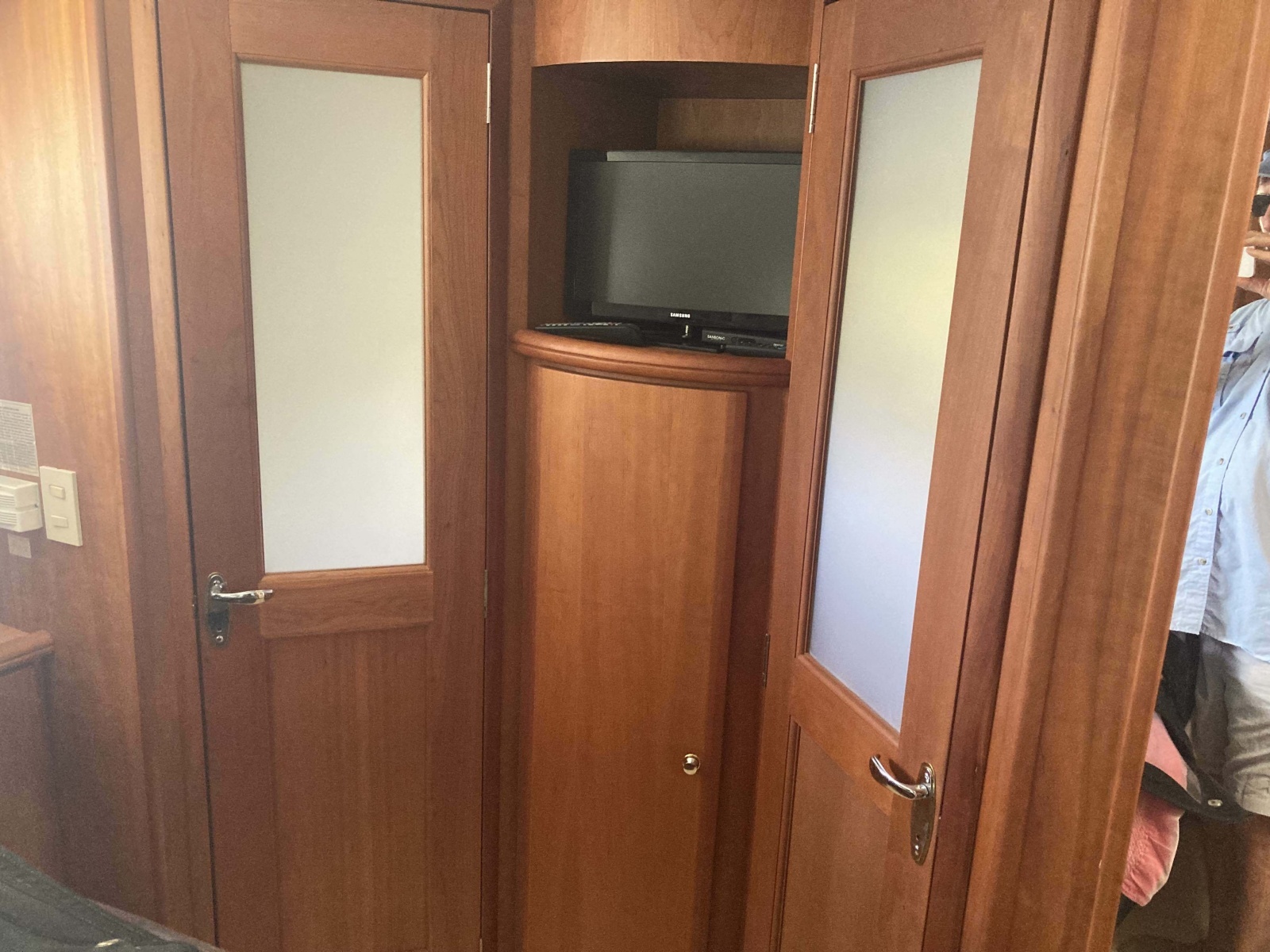 2002 Silverton Motoryacht