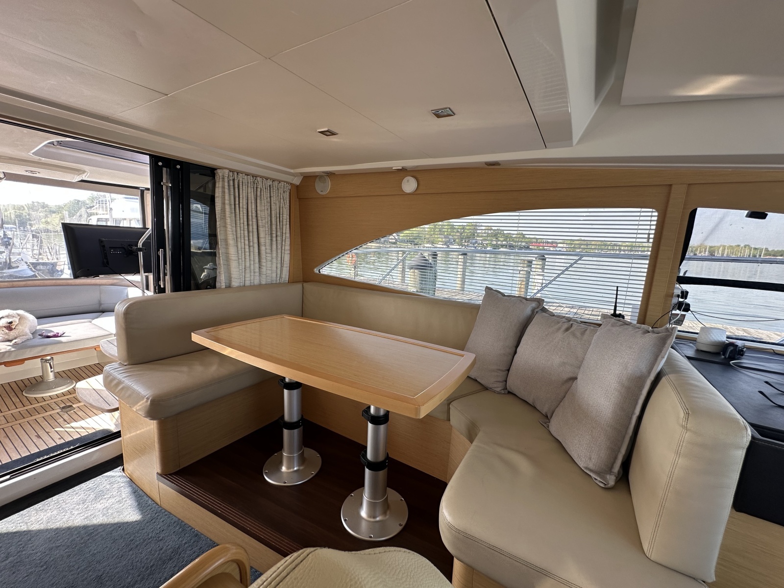 2011 Beneteau Monte Carlo 47
