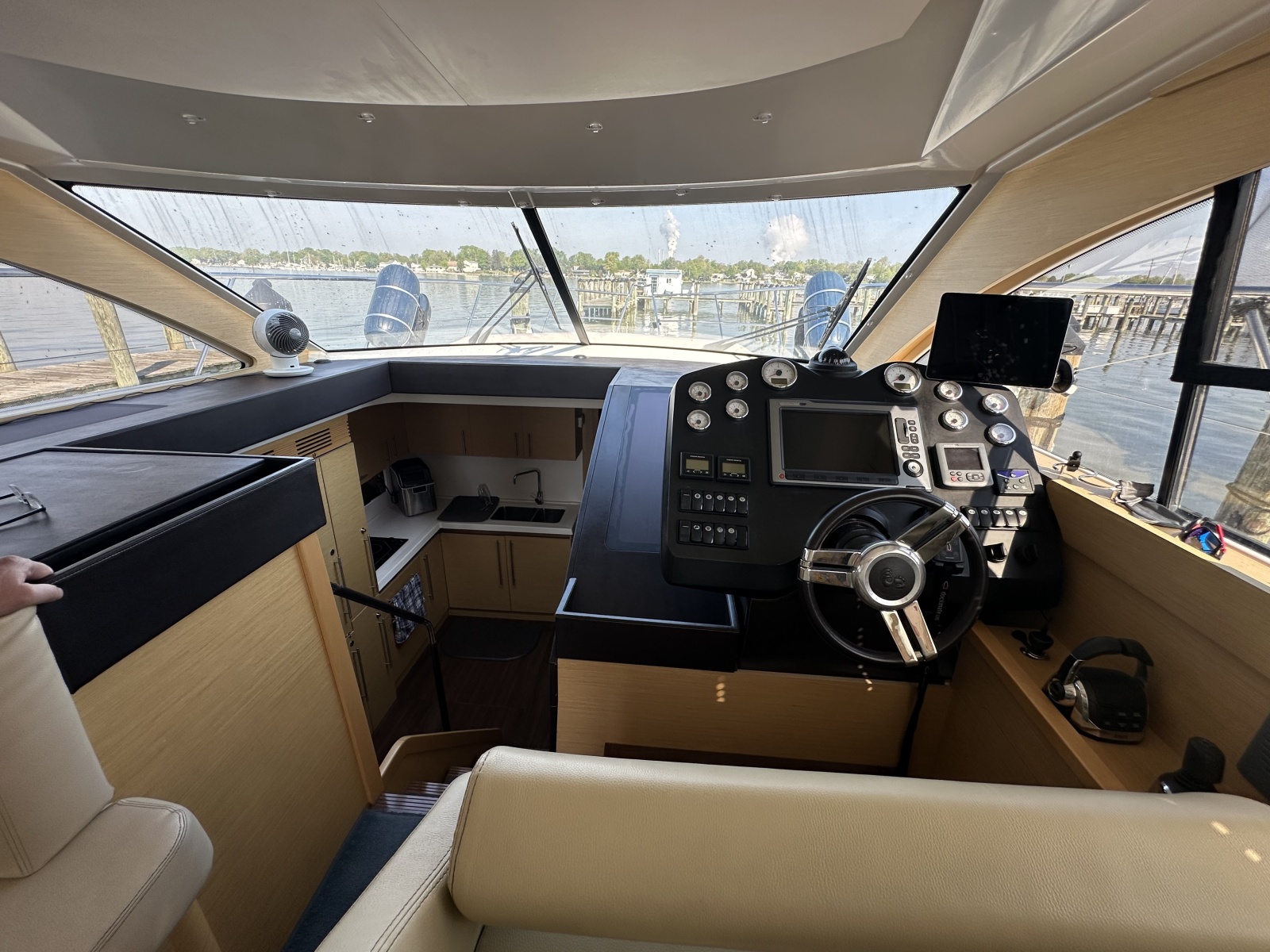 2011 Beneteau Monte Carlo 47