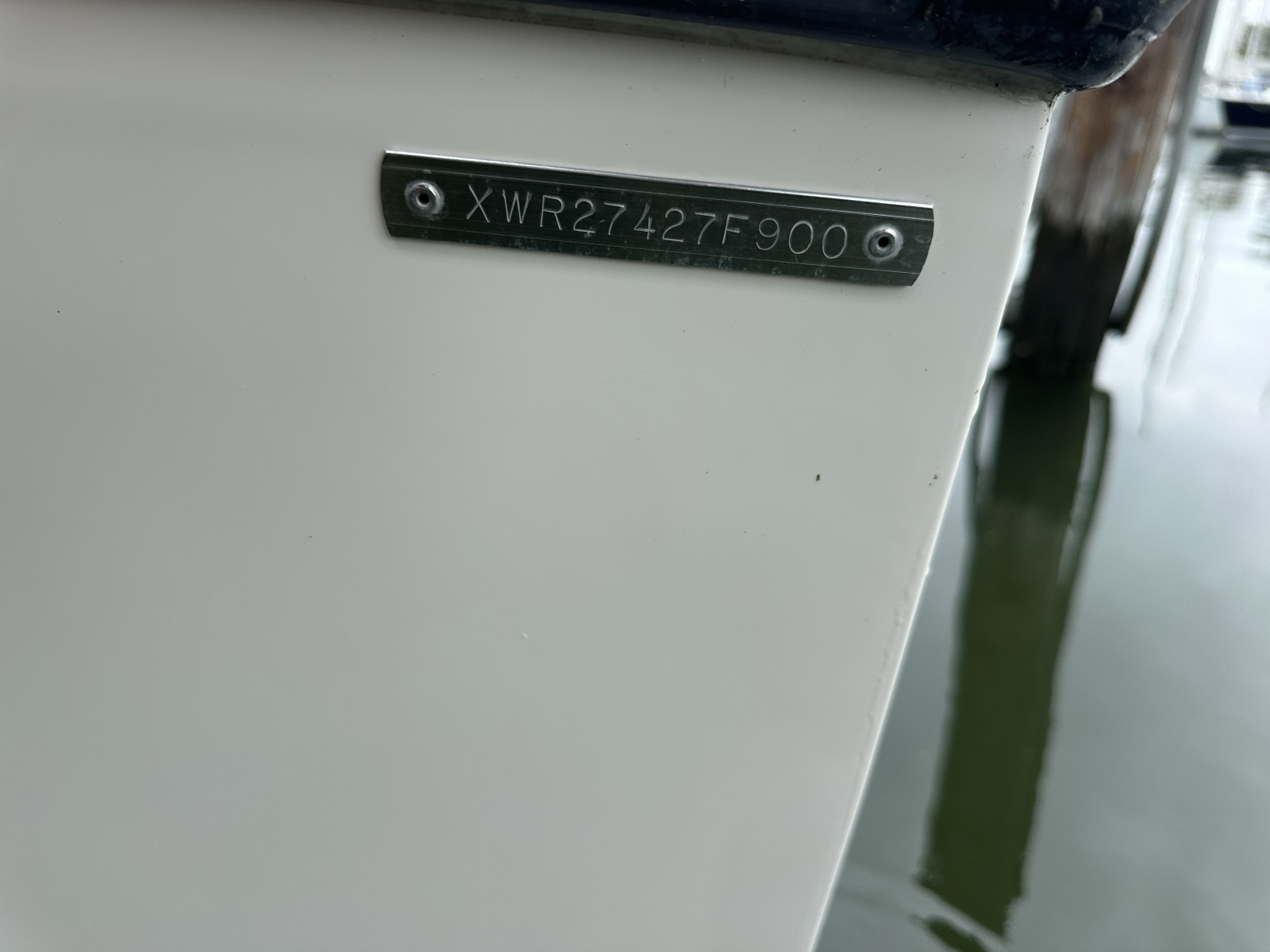 2000 Albemarle 280 Express Fisherman