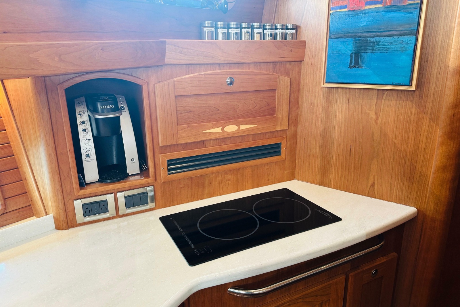 2025 Sabre 48 Salon Express