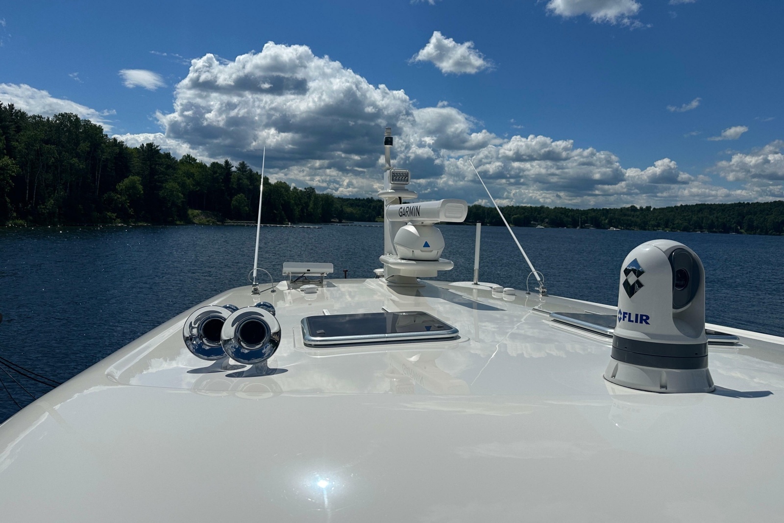 2025 Sabre 48 Salon Express
