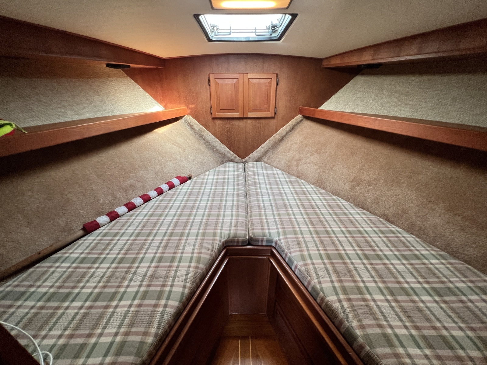 1985 Viking 35 Express