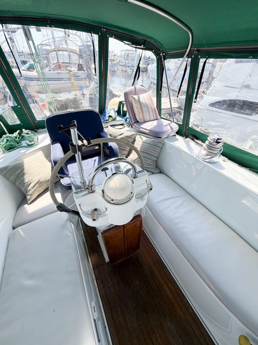 2002 Beneteau Oceanis 42CC