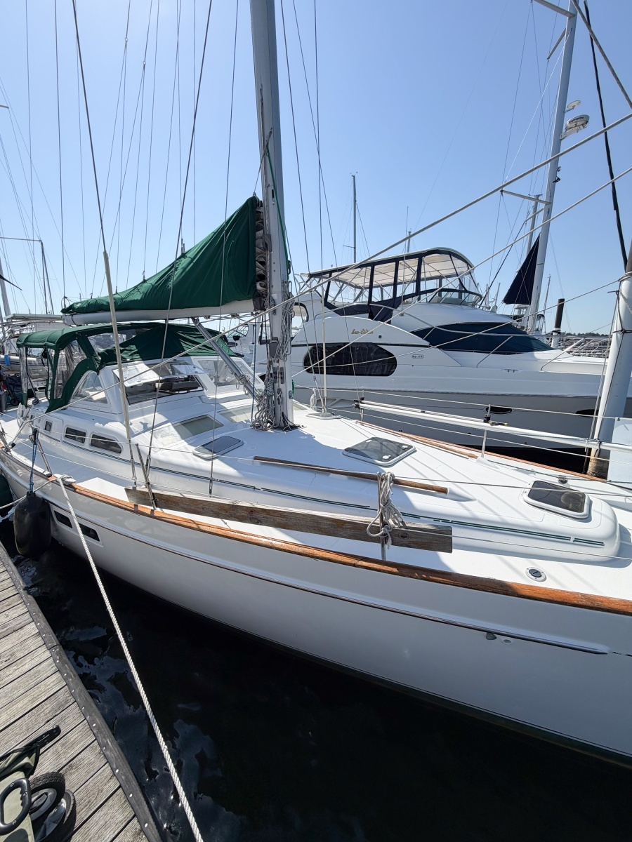 2002 Beneteau Oceanis 42CC