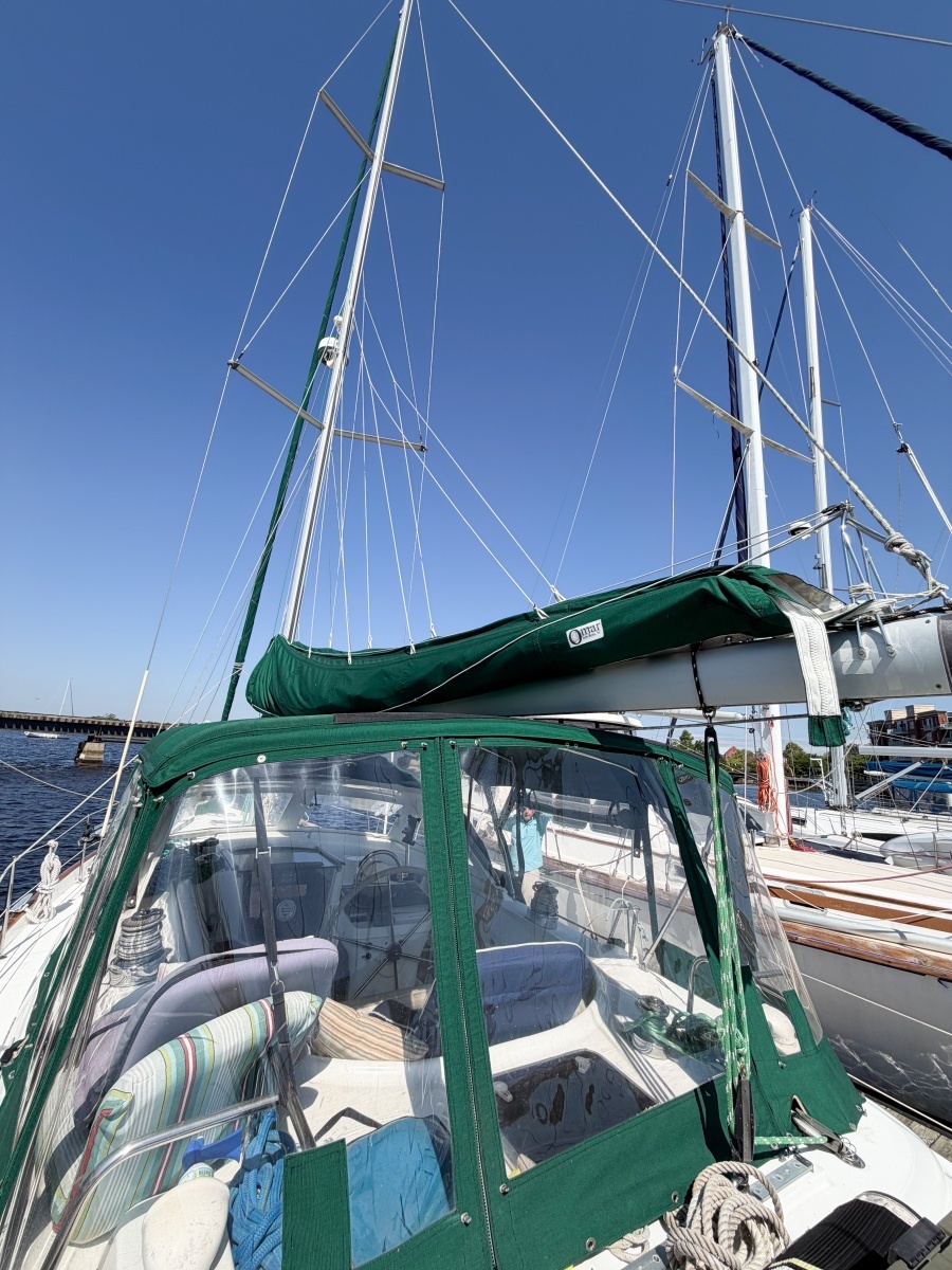 2002 Beneteau Oceanis 42CC