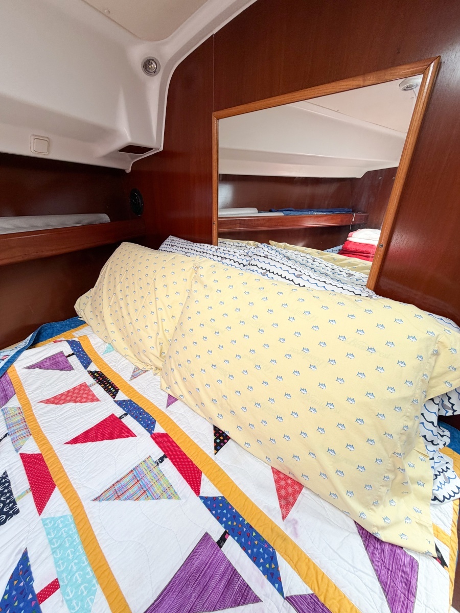 2002 Beneteau Oceanis 42CC