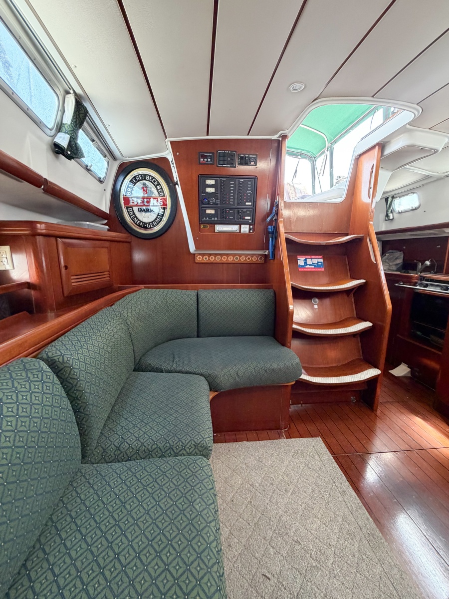 2002 Beneteau Oceanis 42CC