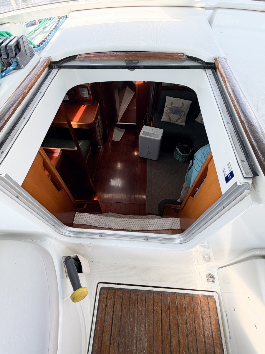 2002 Beneteau Oceanis 42CC