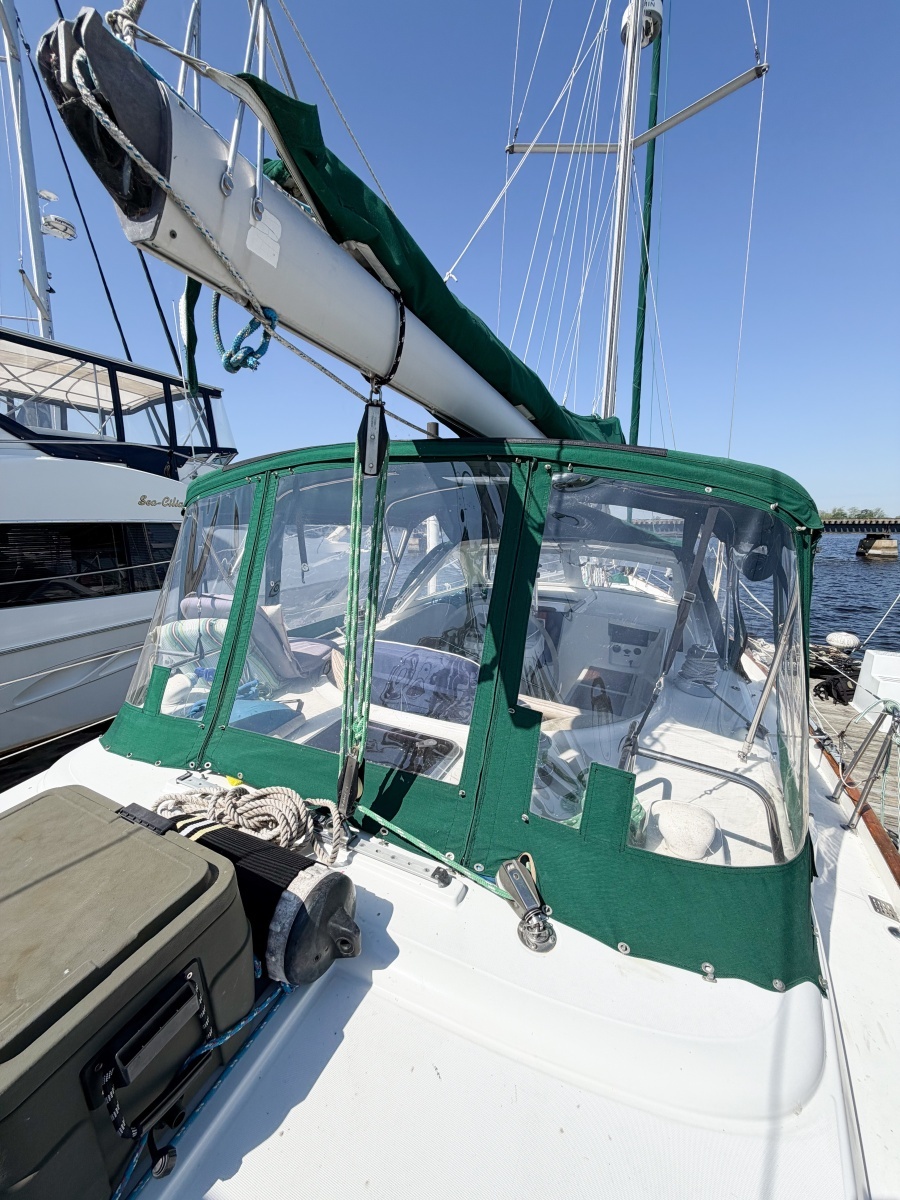 2002 Beneteau Oceanis 42CC