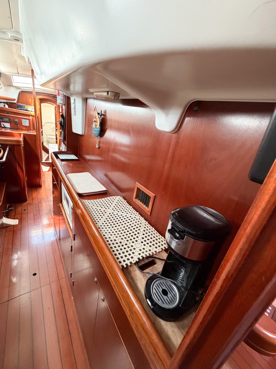 2002 Beneteau Oceanis 42CC