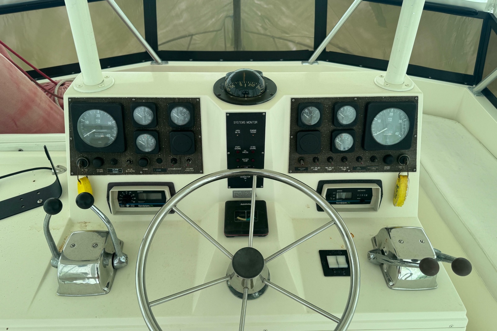 1992 Viking 35 Convertible