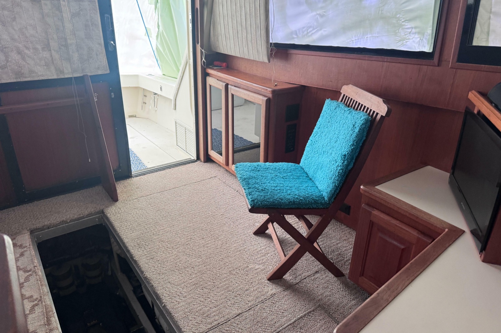 1992 Viking 35 Convertible